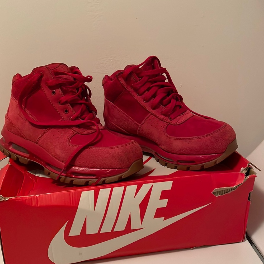 Nike air max ..red